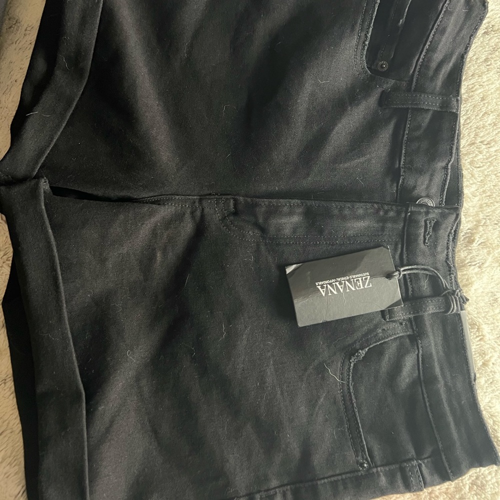 Black zenana shorts
